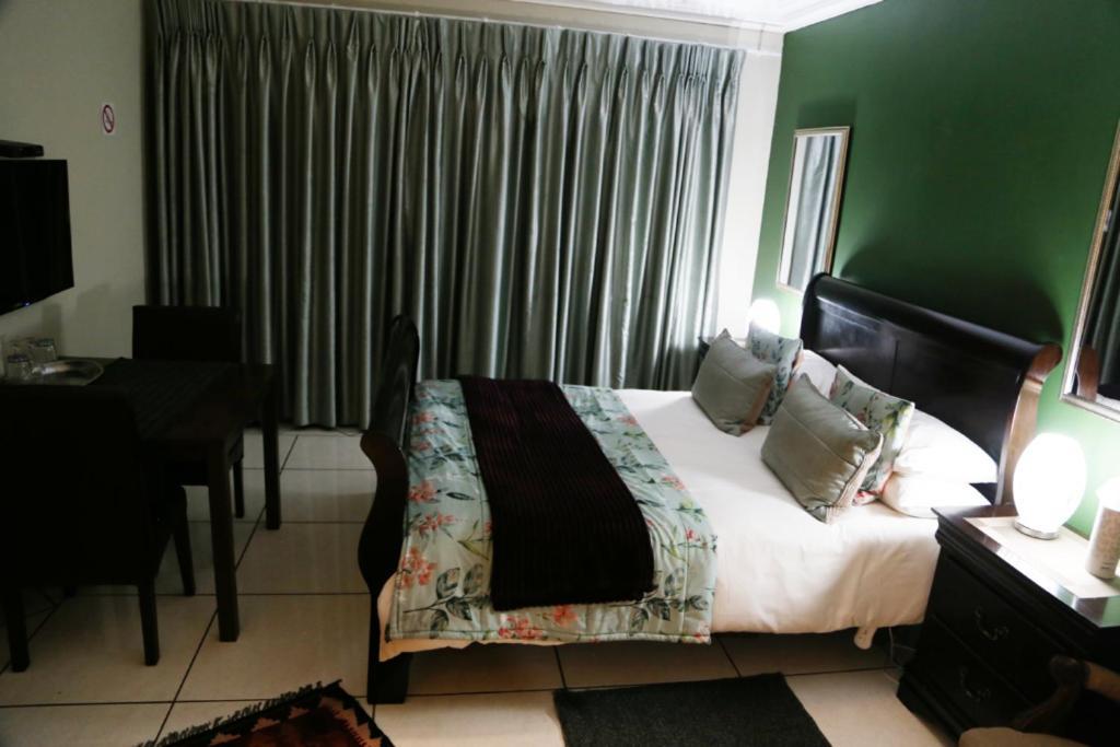 Mt Horeb Manor Clarens Exterior foto